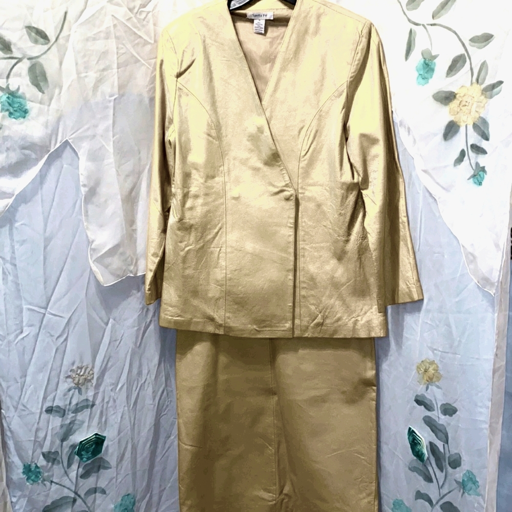 SANTA FE Gold Leather Skirt Suit Sz 14